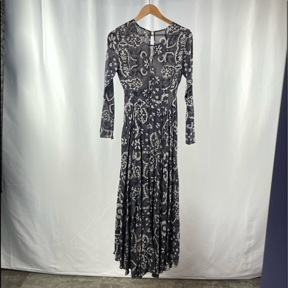 Free People First Kiss Maxi Dress in Shark Combo Size Small - Picture 6 of 10